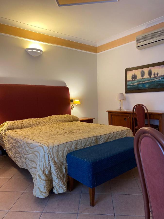 Hotel Lion's Falerna