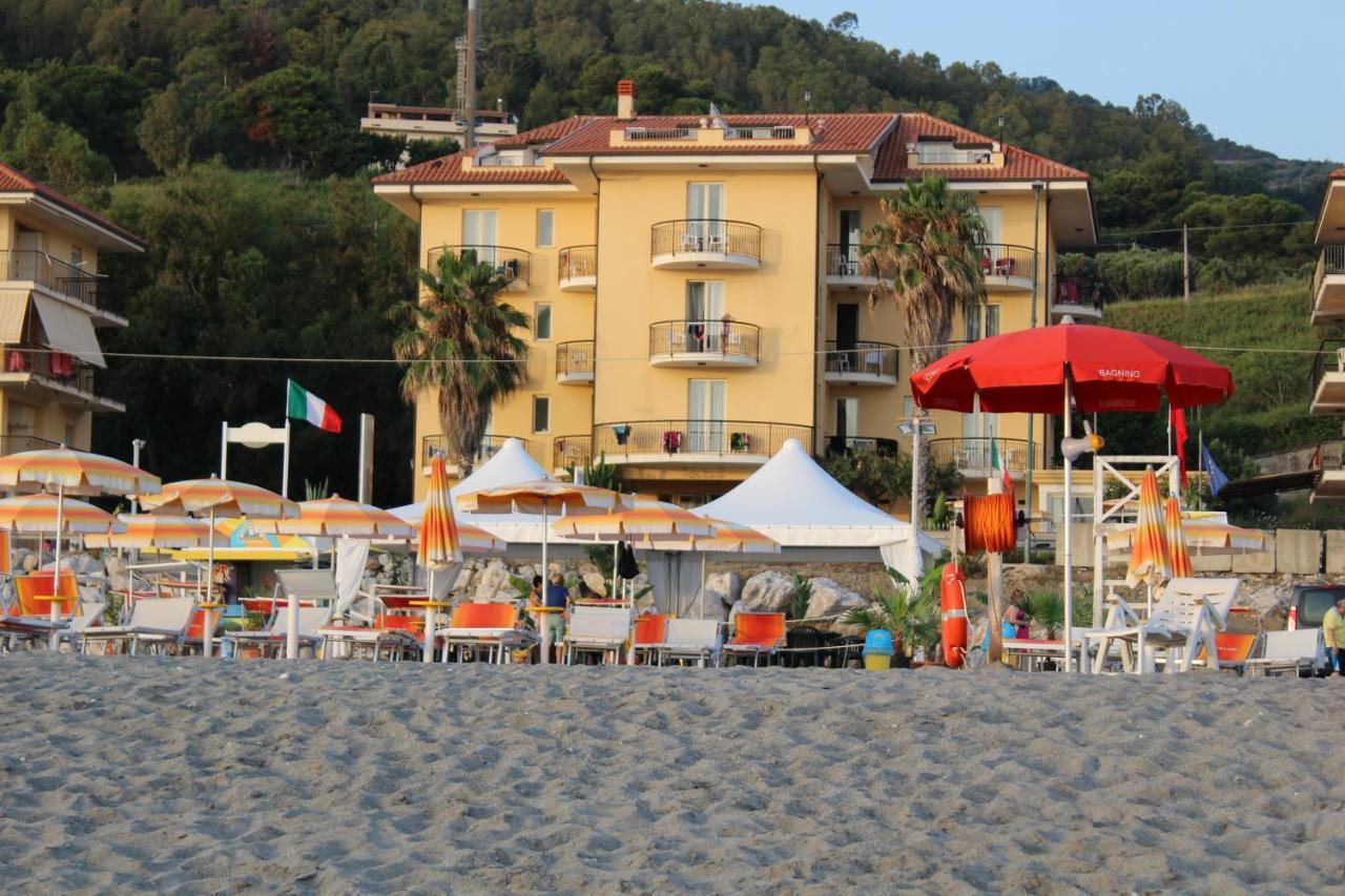 Hotel Lion's Falerna