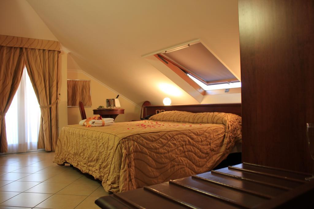 Lion's Hotel Falerna
